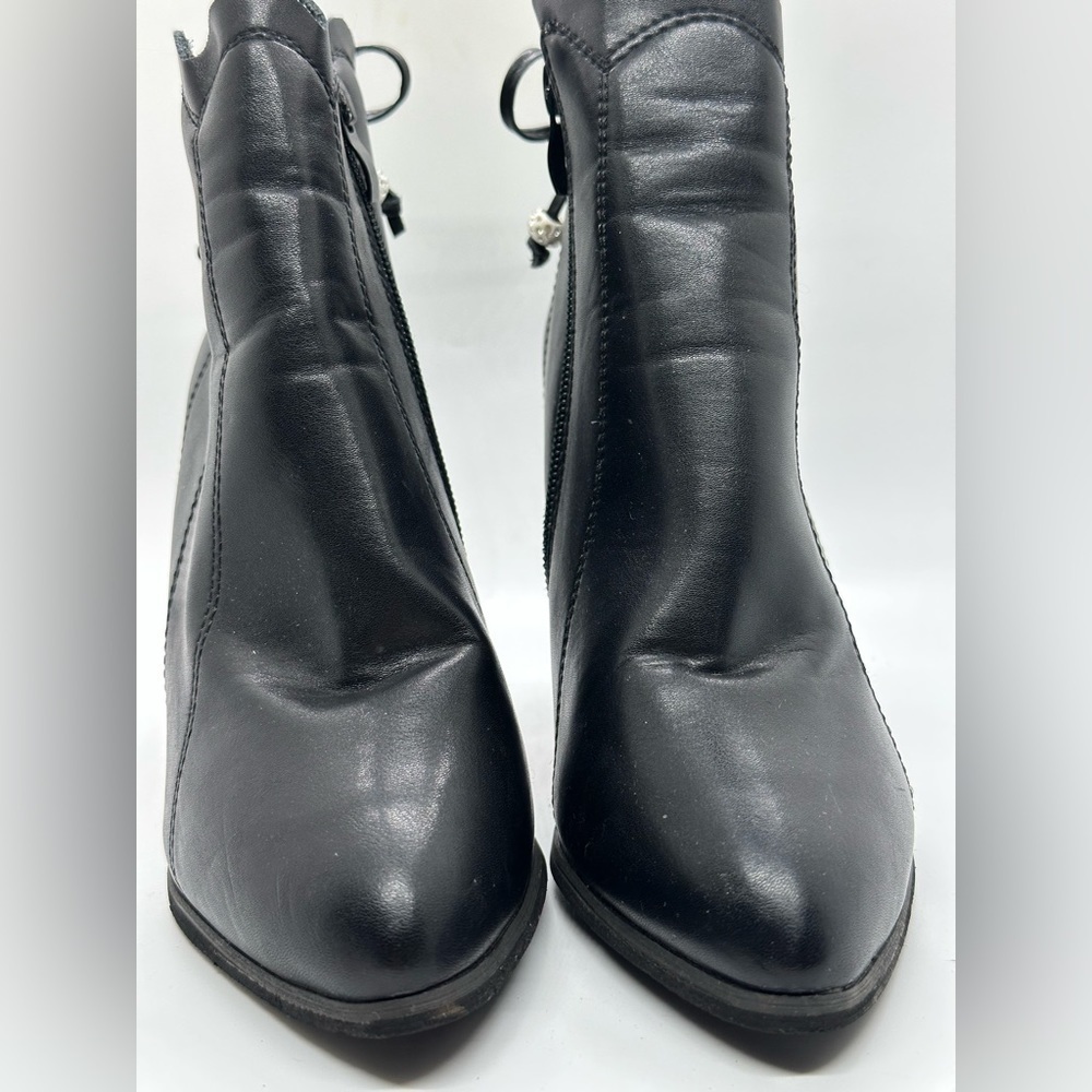 Women's Ankle Zip Up Bootie